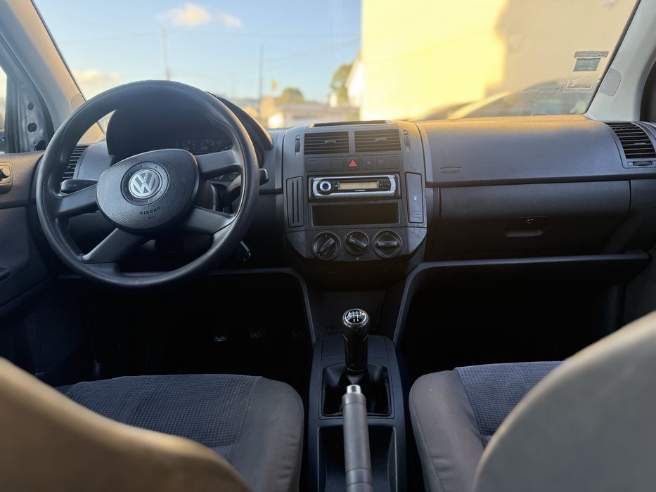 Volkswagen Polo 1.2 Gasolina 2005 - 141.000km (Com Garantia)