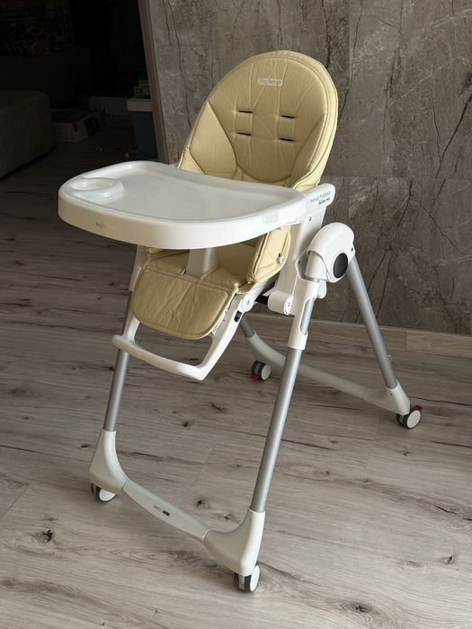 Стілець для годування Peg-Perego Prima Pappa Follow Me