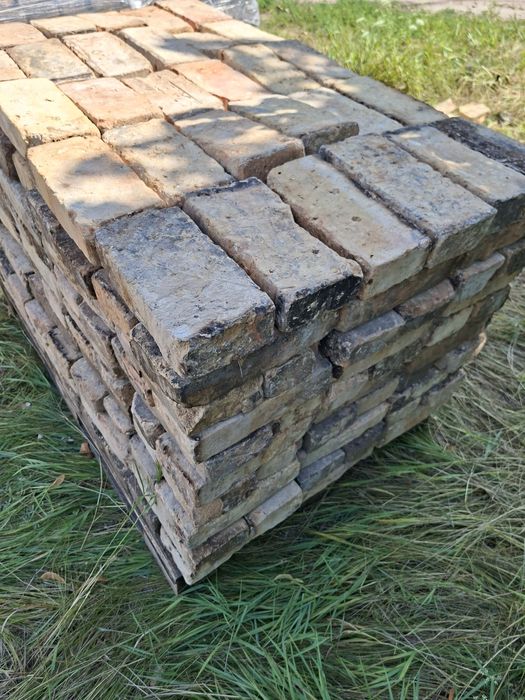 Кирпич  огниупорный!