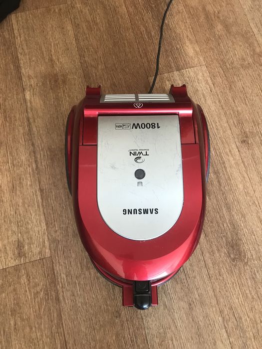 Продам пилесос СамсунгSC6570