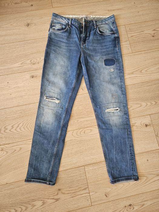 Spodnie Jeans   z dziurami