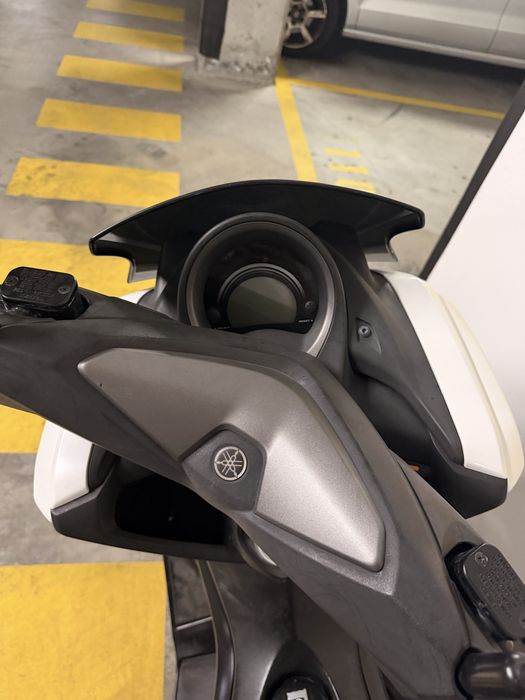 . Yamaha NMAX 125 Branca