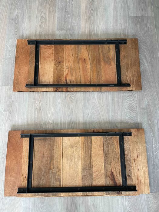 Mesa de jantar em mangueira e metal. 8-12 pessoas