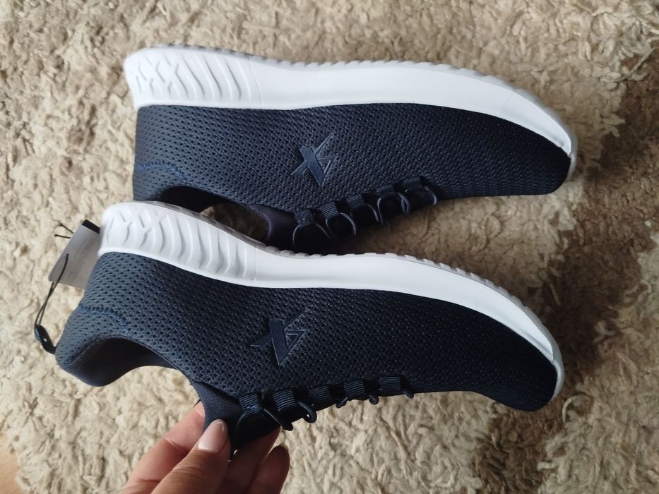 Buty sportowe męskie rozmiar 45 Nowe