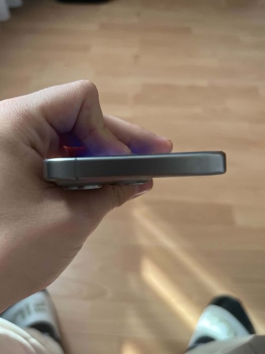 iPhone 15 pro          .