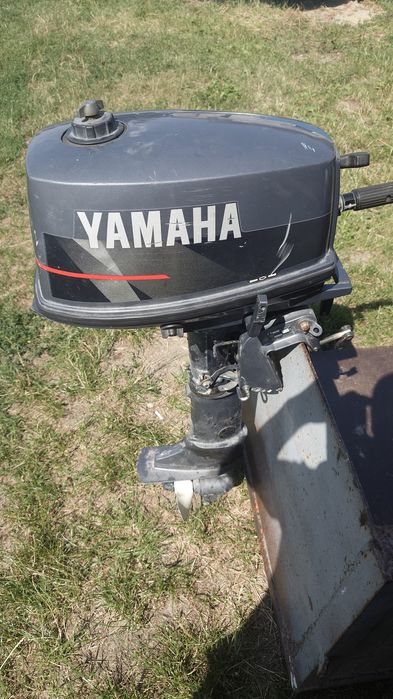 Silnik zaburtowy Yamaha 4 KM 2T (Dwusuw) | Krótka stopa S | Stan dobry