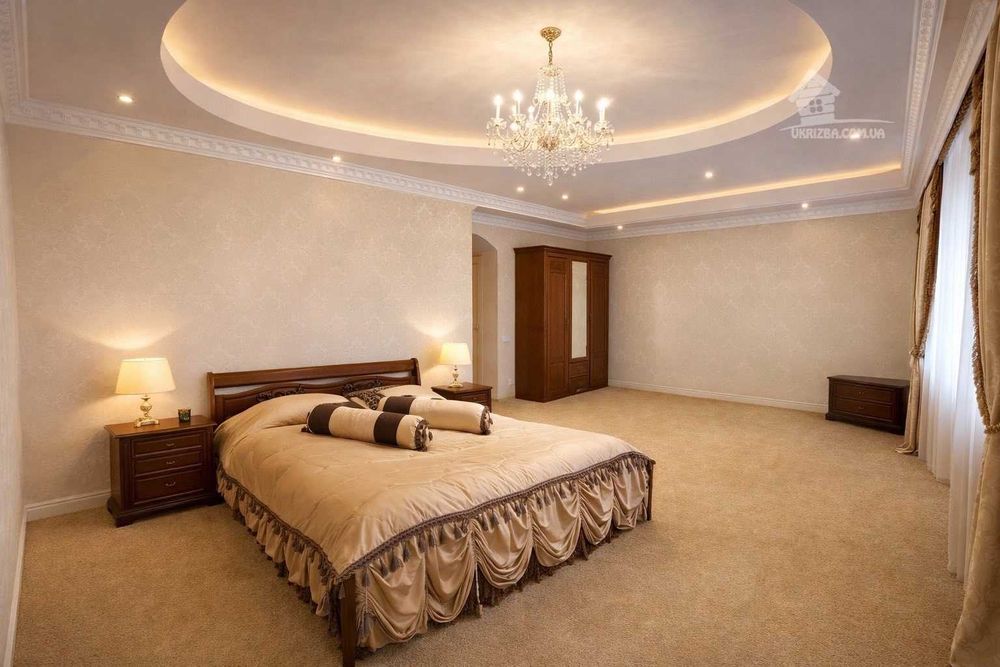 Будинок 600 кв. Велика зала. Басейн, сауна, джакузі, хамам.
