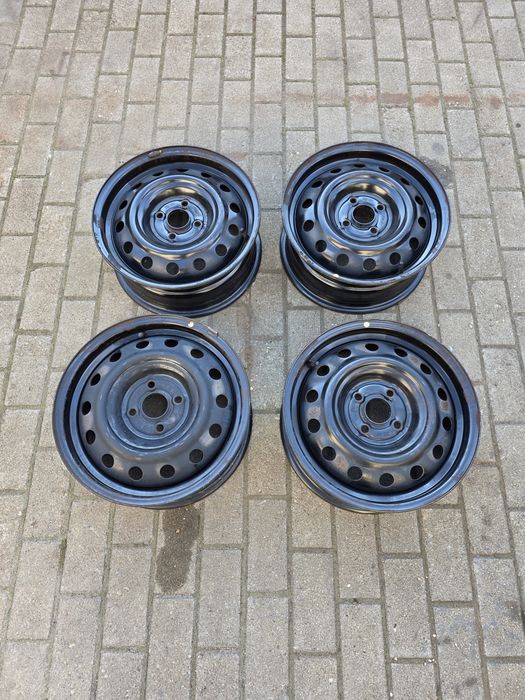 4x felgi stalowe 4x100 Hyundai 6X15 ET 52 otwór 54.1 orginalny komplet!