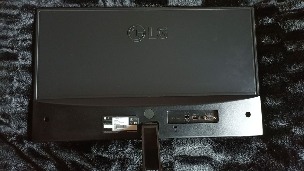 Монітор 24" LG 24MP47HQ-P