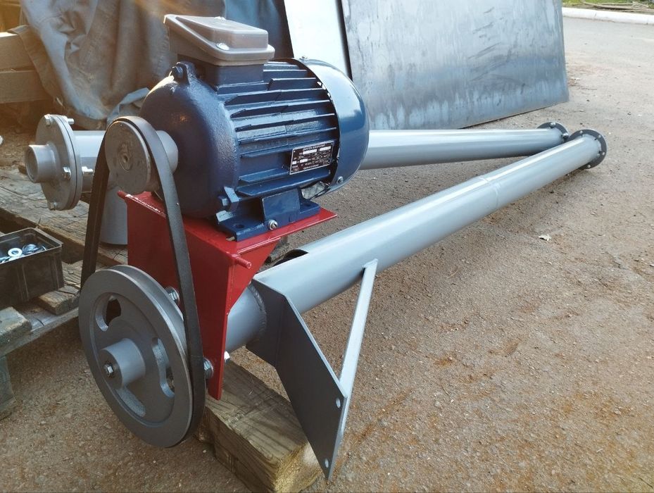 Шнек, шнекові конвеєри, погрузчик, шнековий дозатор, комбайни