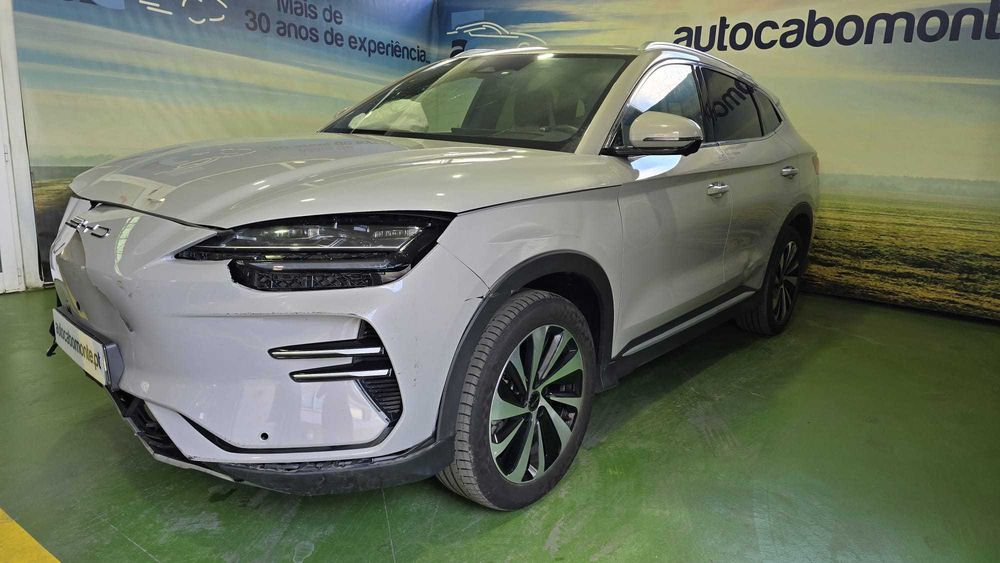 BYD Seal U 71.8Kwh -  Salvado