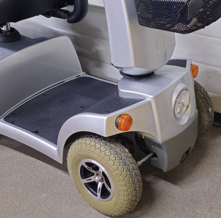 Skuter  elektryczny inwalidzki