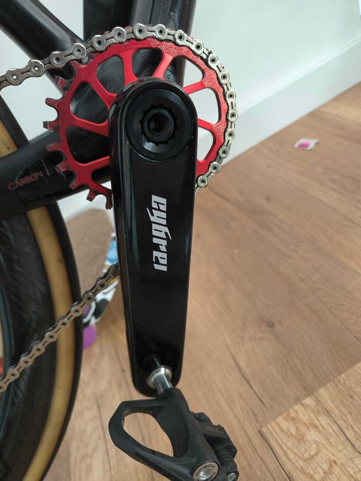 Trek Émonda SLR 4,5 kg – Dura-Ace Di2, ceramika, dwa komplety kół