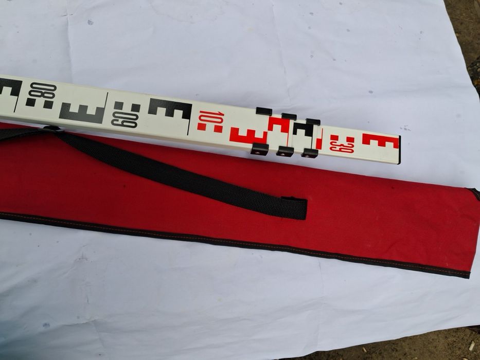 Рейка нивелирная (геодезическая) марки Nedo BTL 4D