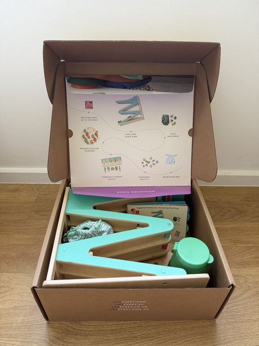 LOVEVERY Montessori (13–27 meses) – conjuntos completos