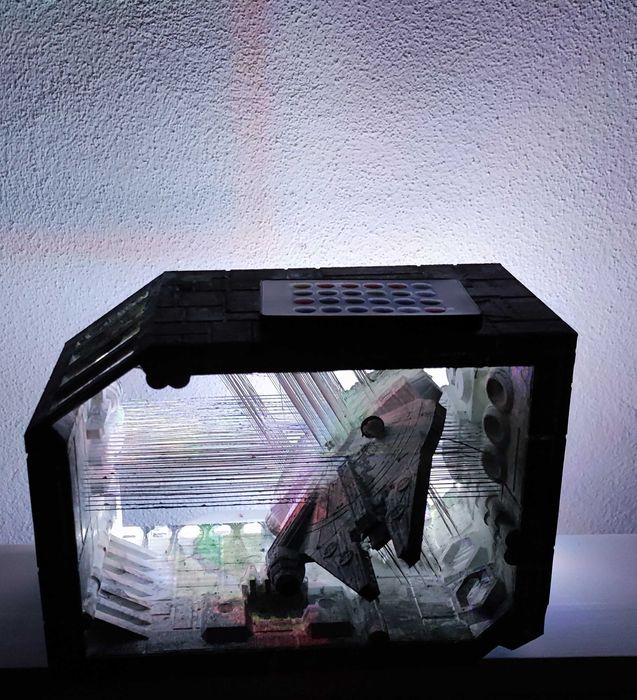 Candeeiro Led Star Wars Millennium Falcon