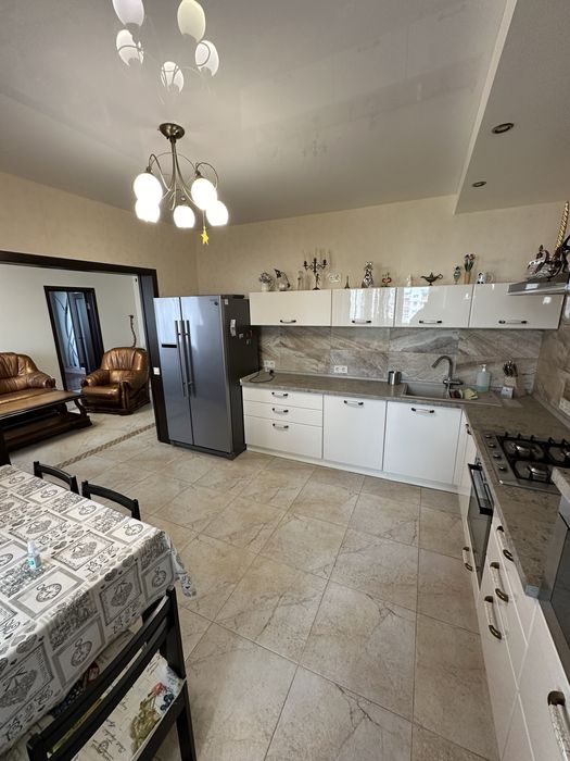 Продаи 3 ком в новом доме ул. Зеленая, Центр, ЦУМ