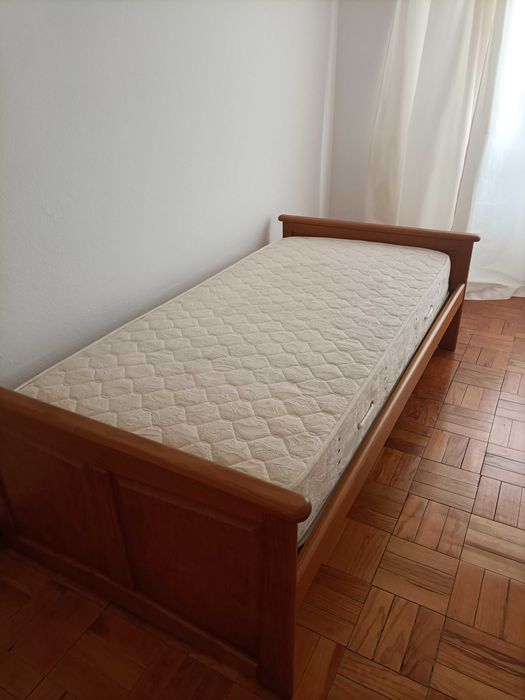 Cama de solteiro