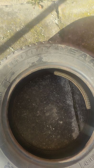 Продаються шини 6 штук