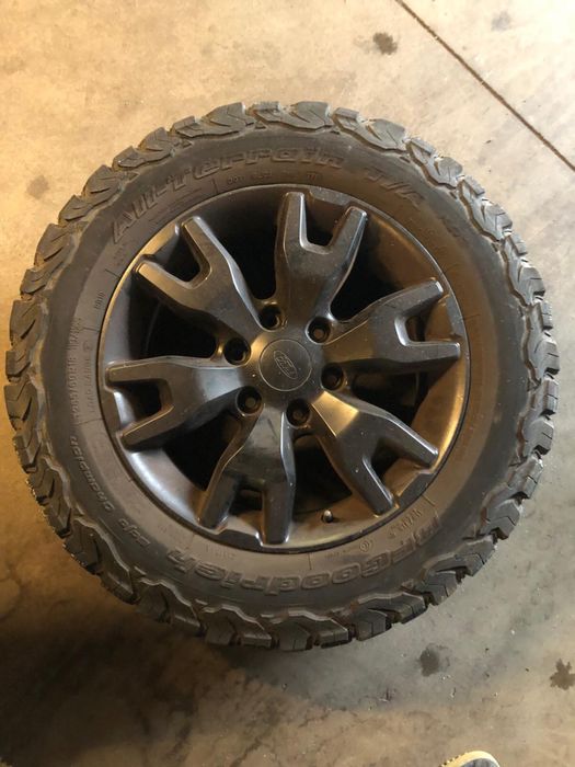 Felgi z oponami orginal e Ford Ranger Wild Truck 265/60 R18