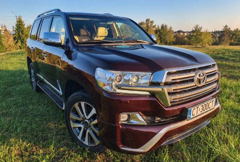 Toyota Land Cruiser  200  2017  7 місц
