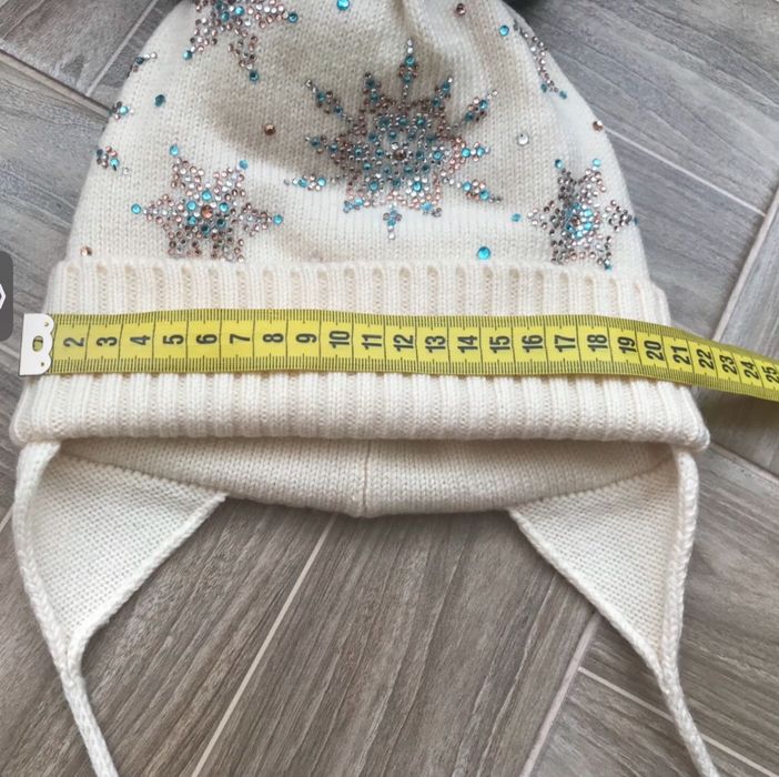 Шерстяная шапка с кристаллами Swarovski , 52-54