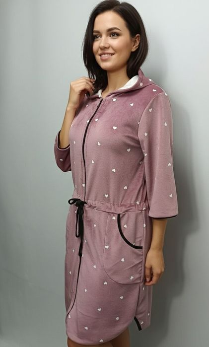 Вілюровий халат .