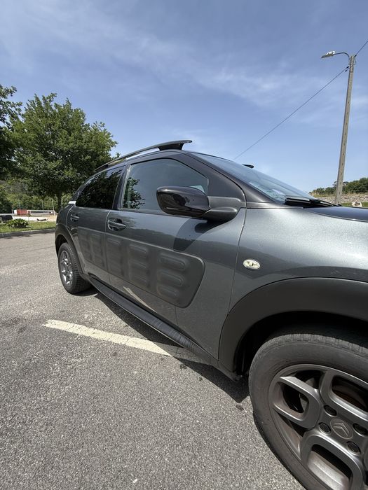 Citroen C4 Cactus apenas 114000KM