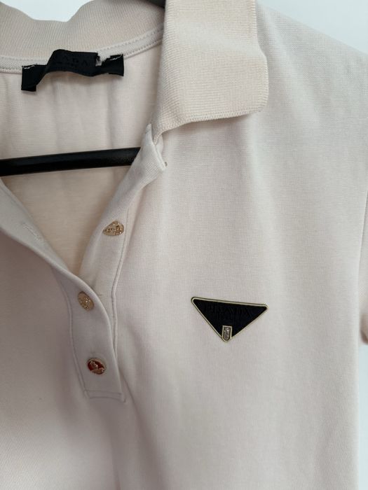 Стильне платья Прада