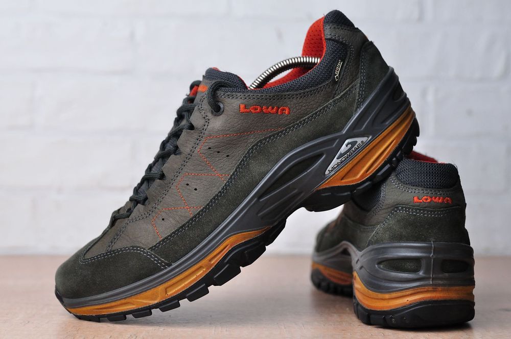 Кросівки Lowa Toro Gore-Tex