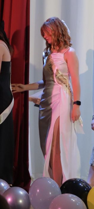 Продам випускну-весільну сукню