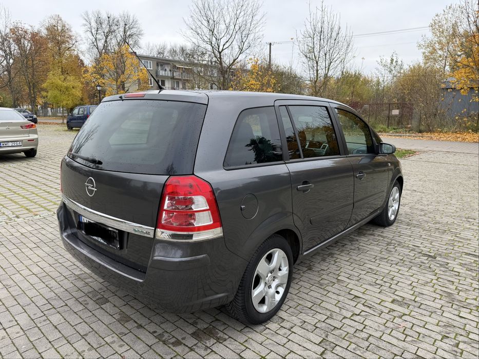 Opel Zafira B benzyna +lpg