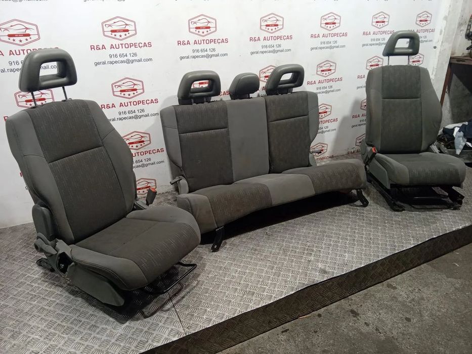 Conjunto de Bancos Dodge Caliber em Tecido Original