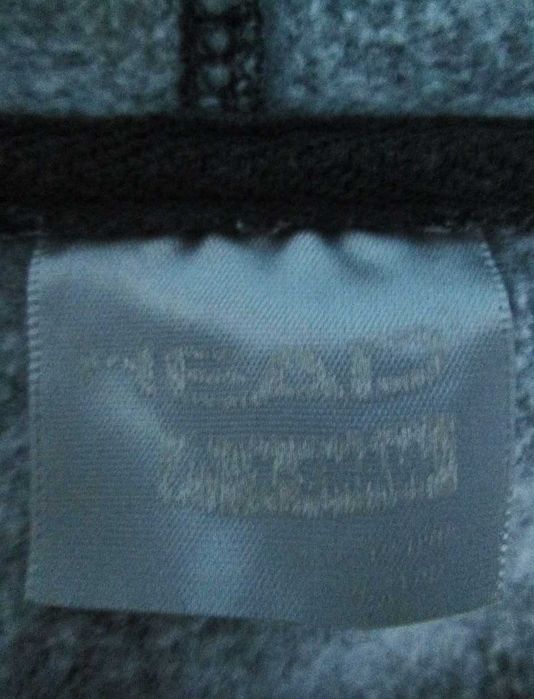 Szara bluza na zamek z kapturem