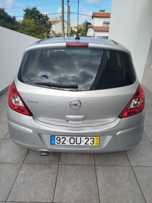 Opel corsa D 1.2
