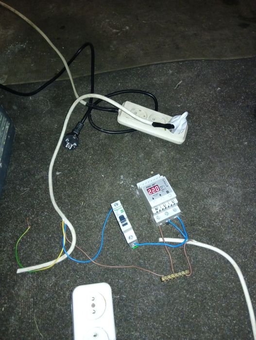 Продам реле контроля напряжения Рубеж 40pro