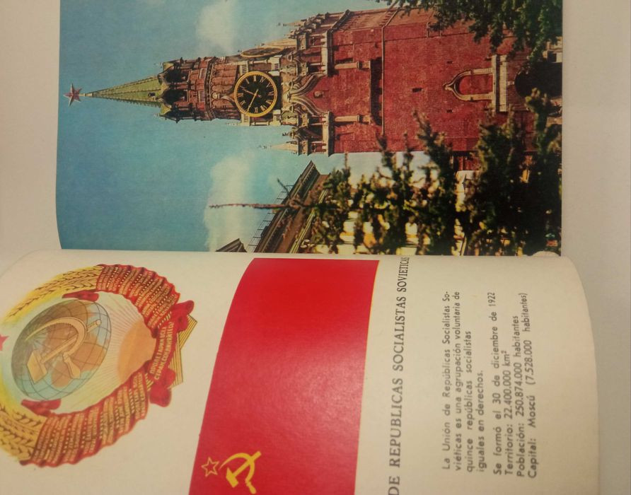 URSS 75: Anuario de la Agencia de Presa Nóvosti