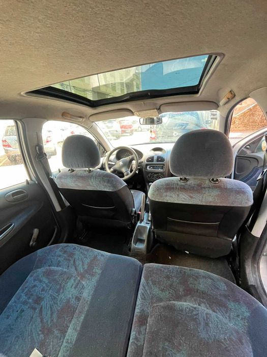 Carro usado em segunda mão