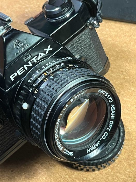 Objectiva Pentax-M 50mm f/1.4 (Near Mint)