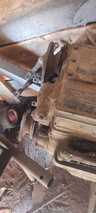 Коробка роздаточна