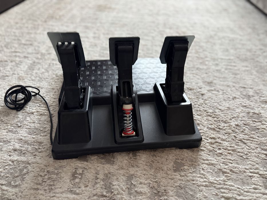 Ігровий руль Thrustmaster t248 + Thrustmaster TH8S