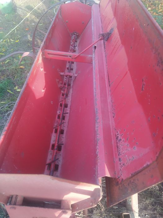 Зернова сіялка  на мінітрактор