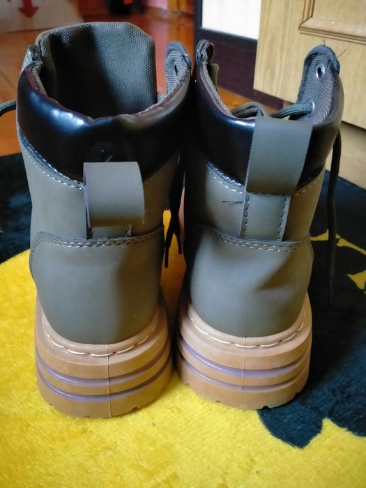 Демісезонні ботінки, черевики