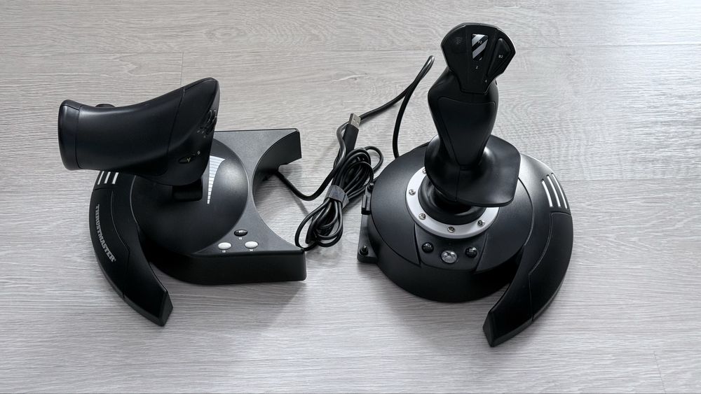 Thrustmaster T.Flight Hotas One do PC i xbox