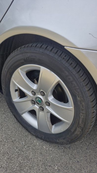 Skoda em bom estado- nacional, Contacto-910450816