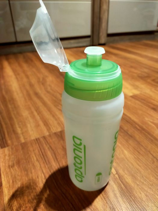 Bidon z dziubkiem 500 ml