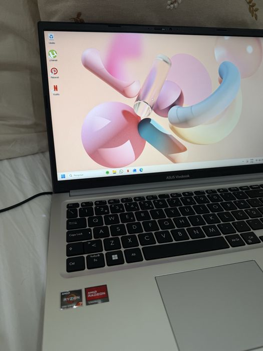 Asus VIVOBOOK novo