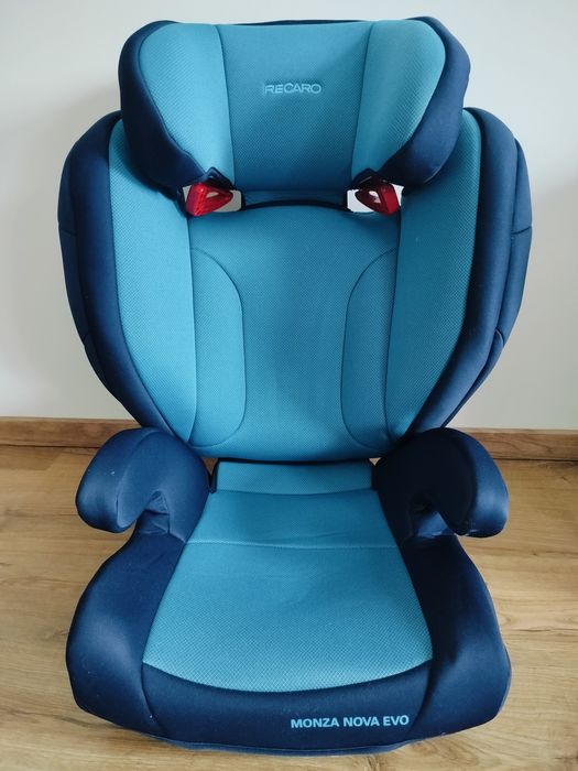 fotelik samochodowy Recaro Monza Nova 15-36 kg z Isofixem