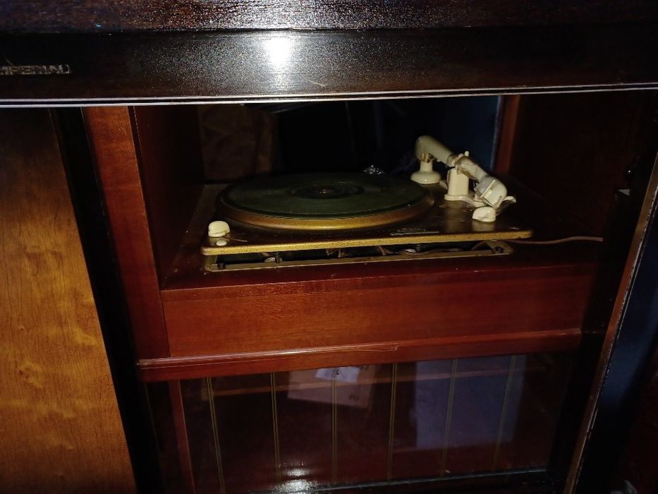 Radiola szafa grająca Imperial
