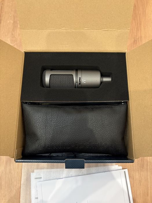 Audio-Technica AT2020USB+ – Novo (apenas aberto)